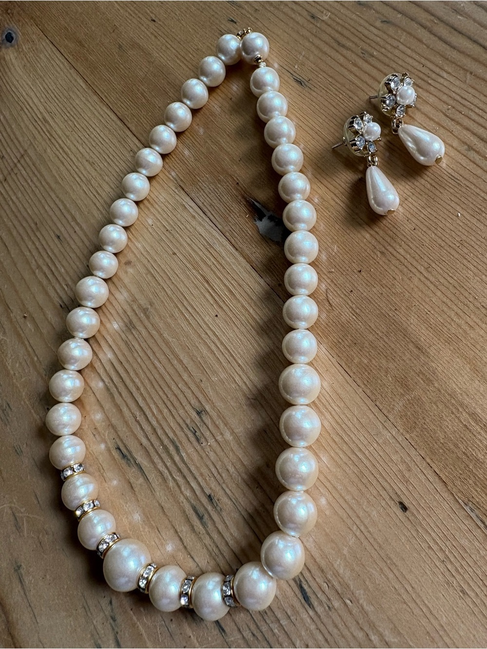 Classic Pearl Necklace with Drop Pearl Earrings - Ivory
